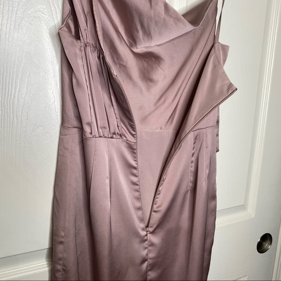 Revolve Finders Keepers Aspects Midi Dress in Dusk Size XS
MSRP $165 - Picture 8 of 9